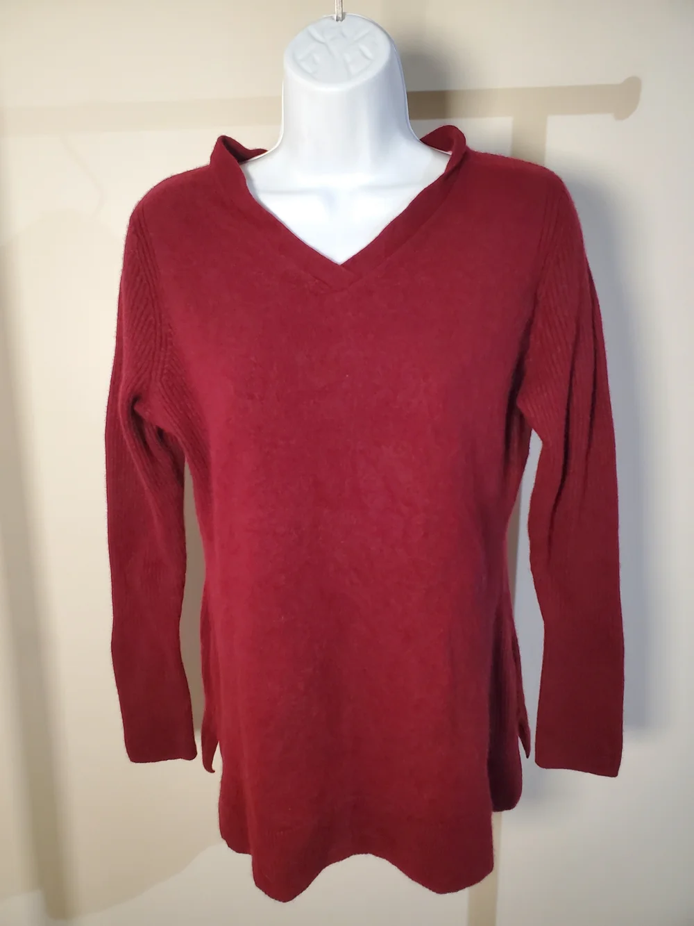 Isaac Mizrahi Live Cashmere V-Neck Tunic Sweater Burgundy Large
